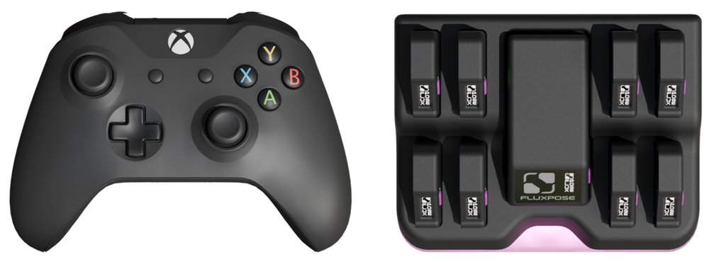 サイズ比較のためにXboxコントローラーの隣に置いたFluxPoseキット